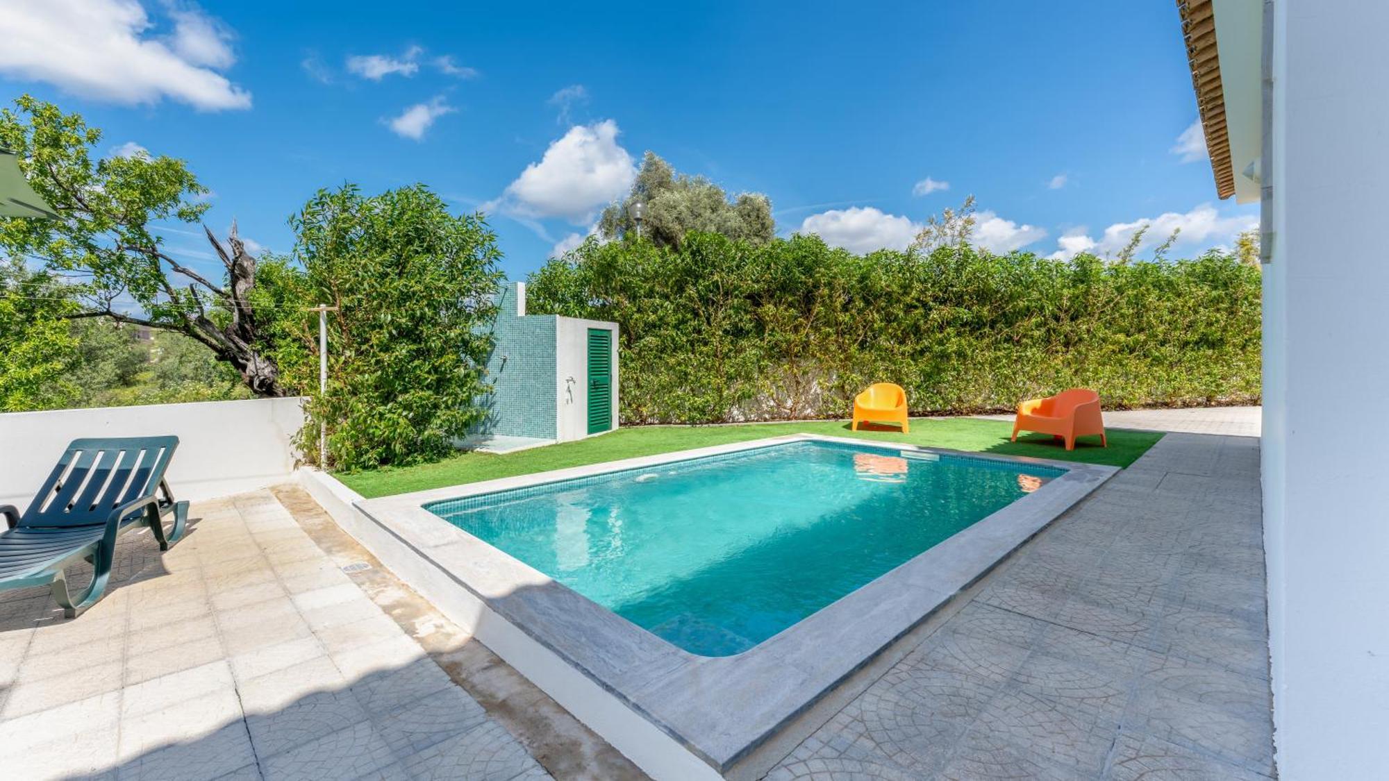 Sunny & Calm 4 Bdr House W/ Pool By Lovelystay Santo Estevao  Exterior photo